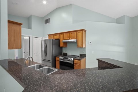 Villa ou maison à vendre à Palm Bay, Floride: 3 chambres, 149.67 m2 № 2289777 - photo 6