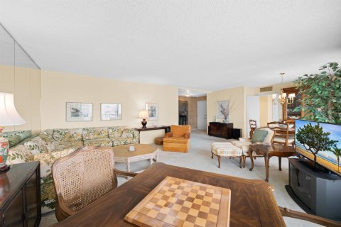 Condo in Fort Lauderdale, Florida, 2 bedrooms  № 2406116 - photo 15