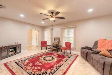 House in Daytona Beach, Florida 4 bedrooms, 225.47 sq.m. № 1786204 - photo 17