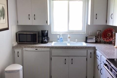 Casa en alquiler en Longboat Key, Florida, 2 dormitorios, 108.51 m2 № 1350293 - foto 27