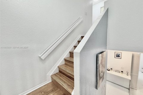 Villa ou maison à vendre à Davie, Floride: 4 chambres, 175.21 m2 № 1976611 - photo 21