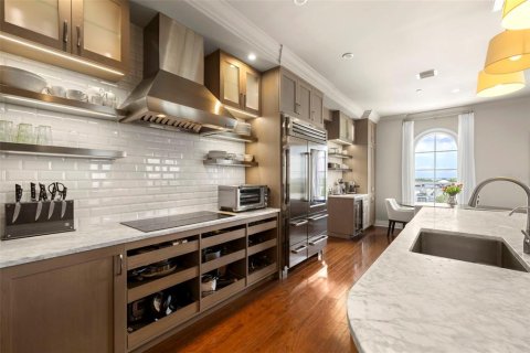 Condo in Tampa, Florida, 4 bedrooms  № 1787803 - photo 17