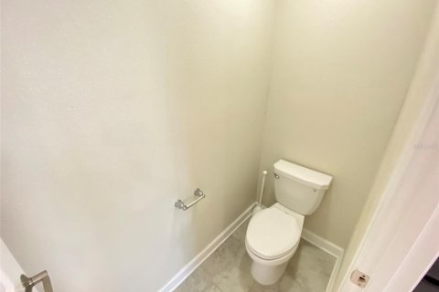 House in Kissimmee, Florida 4 bedrooms, 218.32 sq.m. № 1736719 - photo 29