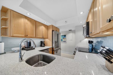 Copropriété à vendre à Hutchinson Island South, Floride: 2 chambres, 136.75 m2 № 2087600 - photo 25