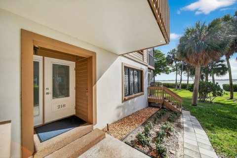 Copropriété à vendre à Hutchinson Island South, Floride: 2 chambres, 136.75 m2 № 2087600 - photo 19
