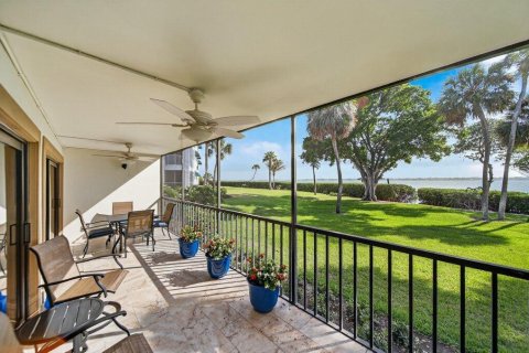 Copropriété à vendre à Hutchinson Island South, Floride: 2 chambres, 136.75 m2 № 2087600 - photo 12