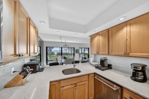 Copropriété à vendre à Hutchinson Island South, Floride: 2 chambres, 136.75 m2 № 2087600 - photo 27