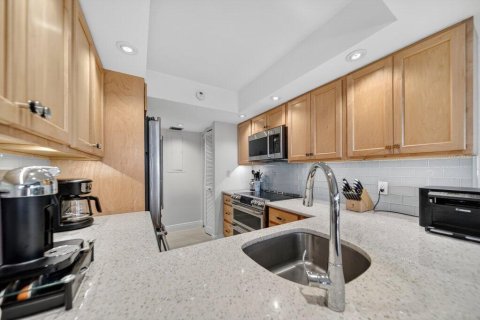 Copropriété à vendre à Hutchinson Island South, Floride: 2 chambres, 136.75 m2 № 2087600 - photo 24