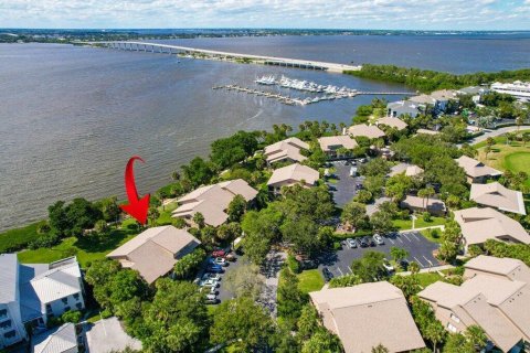 Copropriété à vendre à Hutchinson Island South, Floride: 2 chambres, 136.75 m2 № 2087600 - photo 3