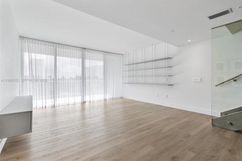 Apartamento en alquiler en Aventura, Florida, 2 dormitorios, 164.62 m2 № 2003203 - foto 15