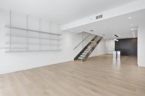 Apartamento en alquiler en Aventura, Florida, 2 dormitorios, 164.62 m2 № 2003203 - foto 18