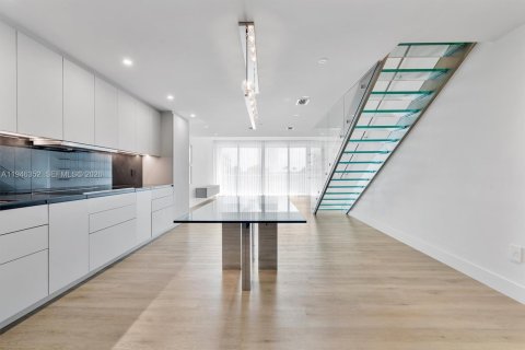 Apartamento en alquiler en Aventura, Florida, 2 dormitorios, 164.62 m2 № 2003203 - foto 8