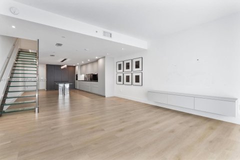 Apartamento en alquiler en Aventura, Florida, 2 dormitorios, 164.62 m2 № 2003203 - foto 4