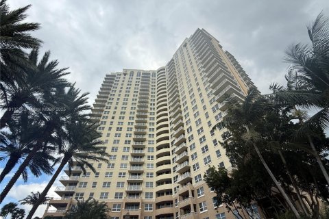 Copropriété à louer à Aventura, Floride: 2 chambres, 115.66 m2 № 1966440 - photo 30