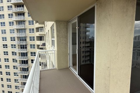 Copropriété à louer à Aventura, Floride: 2 chambres, 115.66 m2 № 1966440 - photo 21