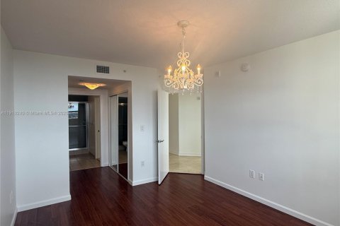 Copropriété à louer à Aventura, Floride: 2 chambres, 115.66 m2 № 1966440 - photo 19