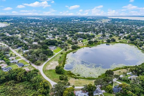 House in Eustis, Florida 3 bedrooms, 163.97 sq.m. № 1899892 - photo 30