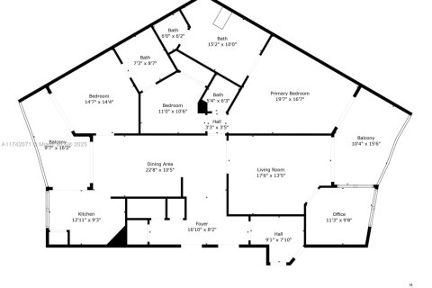 Condo in Sunny Isles Beach, Florida, 2 bedrooms  № 1729368 - photo 27