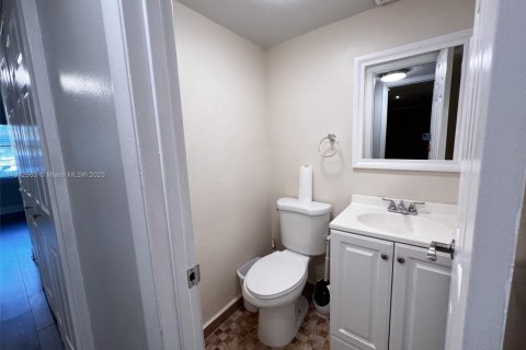 Снять в аренду кондоминиум в Плантация, Флорида 2 спальни, 89.56м2, № 1970290 - фото 14