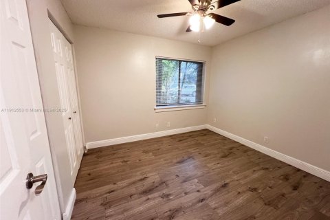 Снять в аренду кондоминиум в Плантация, Флорида 2 спальни, 89.56м2, № 1970290 - фото 11