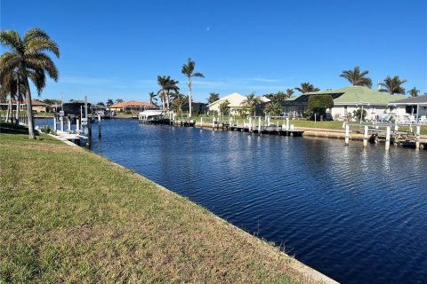 Terrain à Punta Gorda, Floride № 2131760