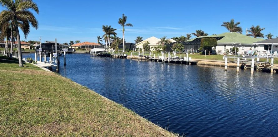 Terrain à Punta Gorda, Floride № 2131760