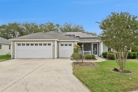 House in The Villages, Florida 3 bedrooms, 229.75 sq.m. № 2228479