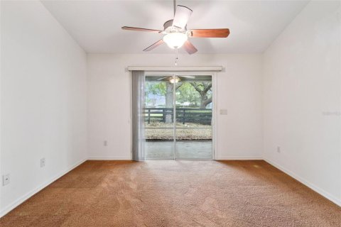House in The Villages, Florida 3 bedrooms, 229.75 sq.m. № 2228479 - photo 13
