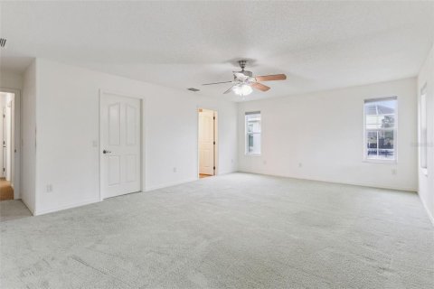 House in The Villages, Florida 3 bedrooms, 229.75 sq.m. № 2228479 - photo 20