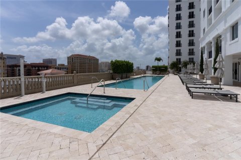 Купить кондоминиум в Корал-Гейблс, Флорида 3 спальни, 153.66м2, № 2025011 - фото 16