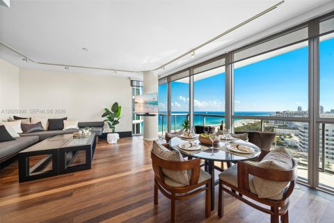 Copropriété à louer à Miami Beach, Floride: 2 chambres, 106 m2 № 2183602 - photo 8
