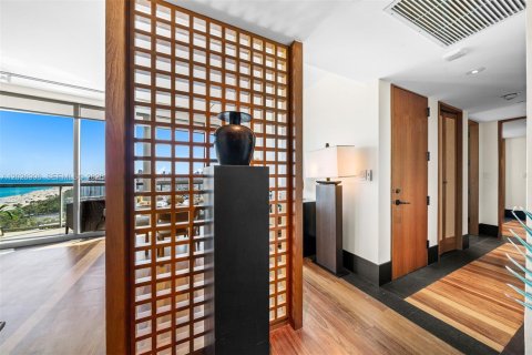 Copropriété à louer à Miami Beach, Floride: 2 chambres, 106 m2 № 2183602 - photo 12