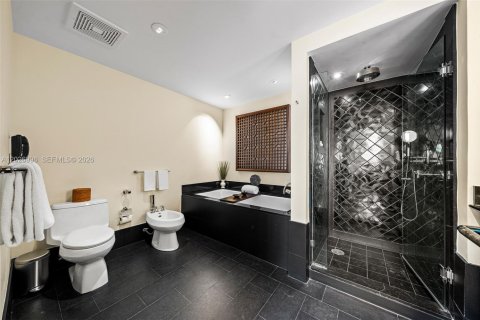 Copropriété à louer à Miami Beach, Floride: 2 chambres, 106 m2 № 2183602 - photo 28