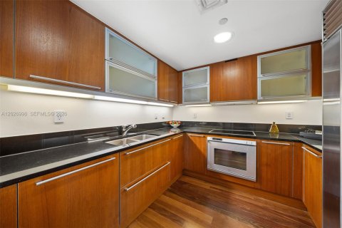 Copropriété à louer à Miami Beach, Floride: 2 chambres, 106 m2 № 2183602 - photo 14