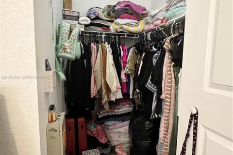 Купить кондоминиум в Хомстед, Флорида 3 спальни, 108.6м2, № 2022035 - фото 19