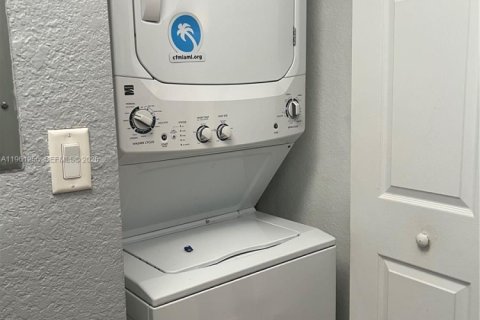 Купить кондоминиум в Хомстед, Флорида 3 спальни, 108.6м2, № 2022035 - фото 7