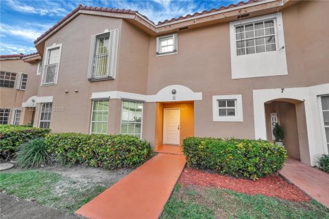 Touwnhouse à Miami, Floride 2 chambres, 127.83 m2 № 2003898