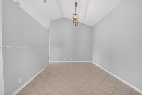 Villa ou maison à louer à Boynton Beach, Floride: 4 chambres, 211.72 m2 № 2003894 - photo 10