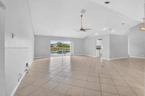 Villa ou maison à louer à Boynton Beach, Floride: 4 chambres, 211.72 m2 № 2003894 - photo 5