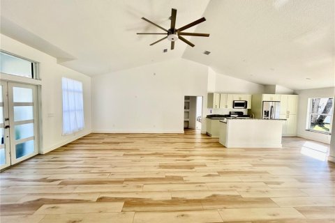 Casa en venta en Anthony, Florida, 3 dormitorios, 164.9 m2 № 1566859 - foto 6