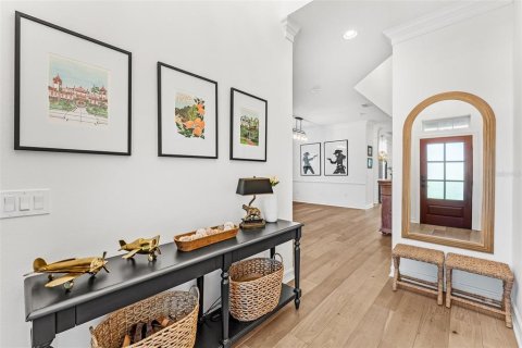 Villa ou maison à vendre à Orlando, Floride: 5 chambres, 279.64 m2 № 2395604 - photo 4