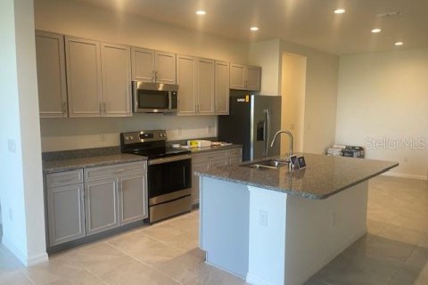 Adosado en alquiler en Parrish, Florida, 3 dormitorios, 169.27 m2 № 1847115 - foto 2