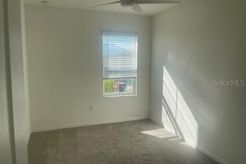 Adosado en alquiler en Parrish, Florida, 3 dormitorios, 169.27 m2 № 1847115 - foto 10