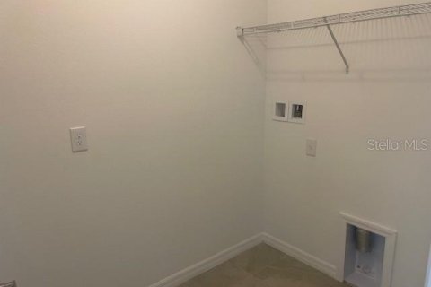 Adosado en alquiler en Parrish, Florida, 3 dormitorios, 169.27 m2 № 1847115 - foto 12