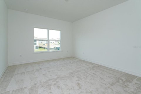 House in Lady Lake, Florida 3 bedrooms, 172.43 sq.m. № 1587435 - photo 9