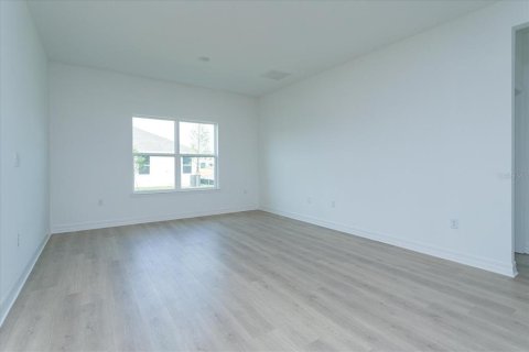 House in Lady Lake, Florida 3 bedrooms, 172.43 sq.m. № 1587435 - photo 6