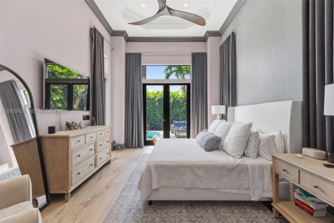 Casa en venta en Fort Lauderdale, Florida, 4 dormitorios, 243.5 m2 № 2068148 - foto 15