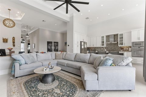 Casa en venta en Fort Lauderdale, Florida, 4 dormitorios, 243.5 m2 № 2068148 - foto 4