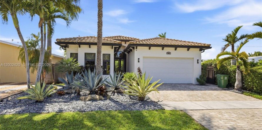 Casa en Fort Lauderdale, Florida 4 dormitorios, 243.5 m2 № 2068148