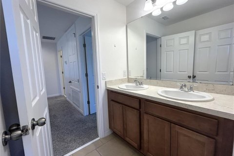 Villa ou maison à louer à Kissimmee, Floride: 4 chambres, 191.38 m2 № 2399183 - photo 27